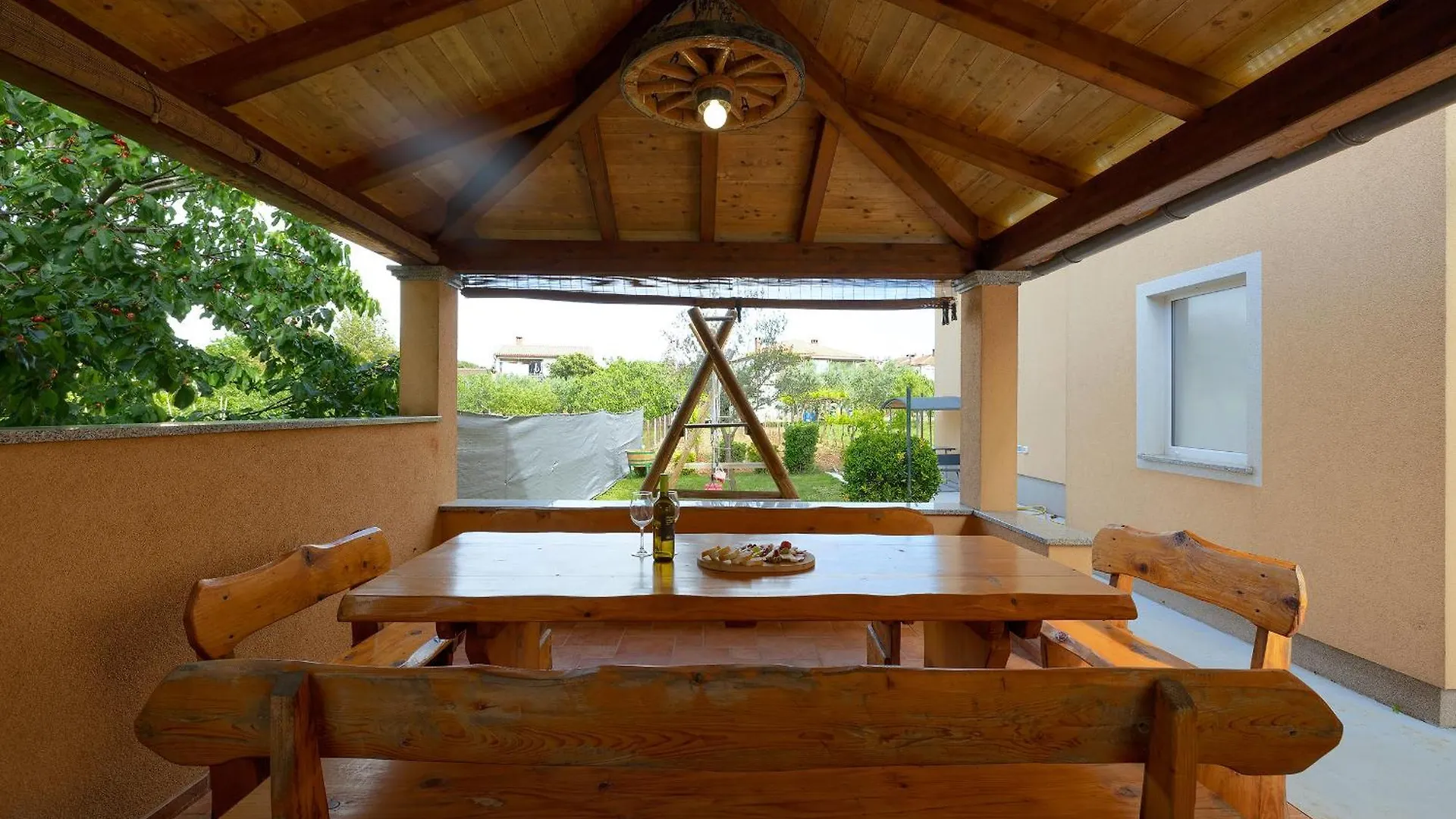 Apartments Ari And Bonnie - Cozy With Roof Terrace Pula Croatia